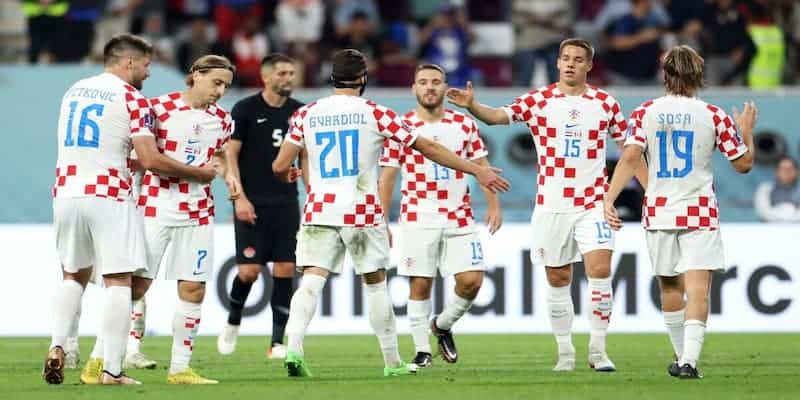 Croatia chiếm ngôi đầu bảng F sau trận đại thắng Canada 5 Tình hình của Croatia trước trận đấu với Canada